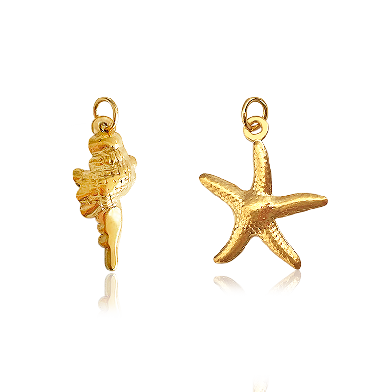 Charms Estrella de Mar y Caracola Marina Oro
