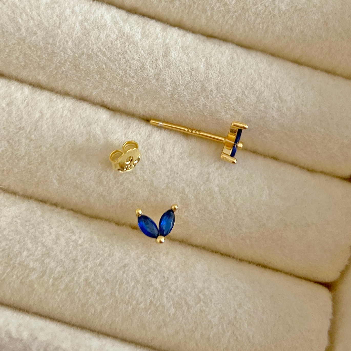 Pendiente Blossom Azul Oro