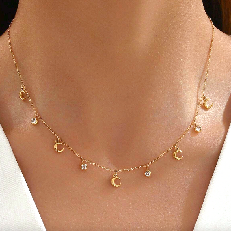 Choker Lunas y Circonitas Oro