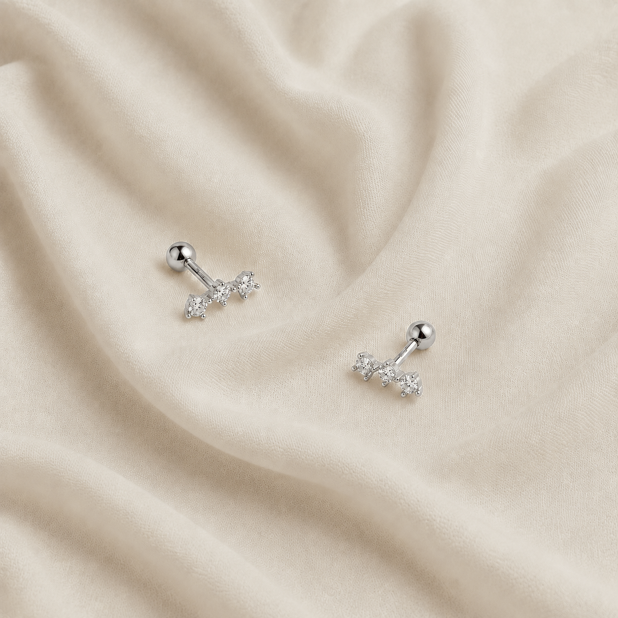 Mini White Flower Earring