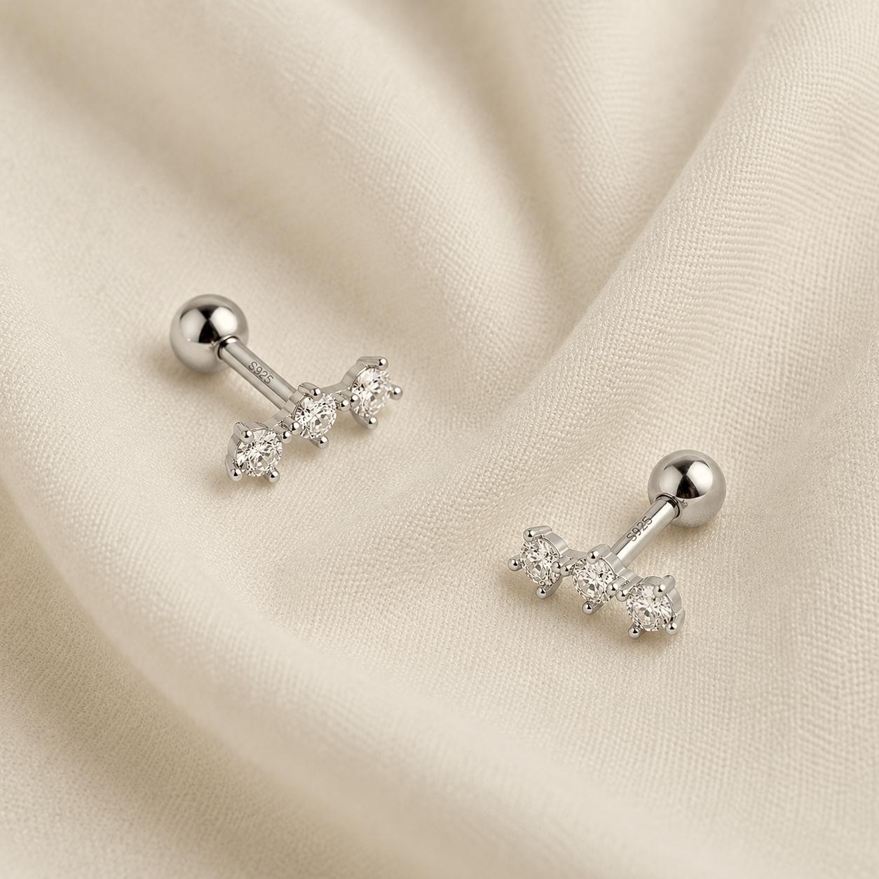 Mini White Flower Earring
