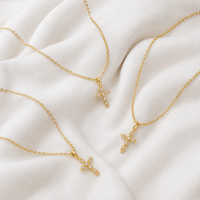 Collar Mini Elegant Cruz Oro