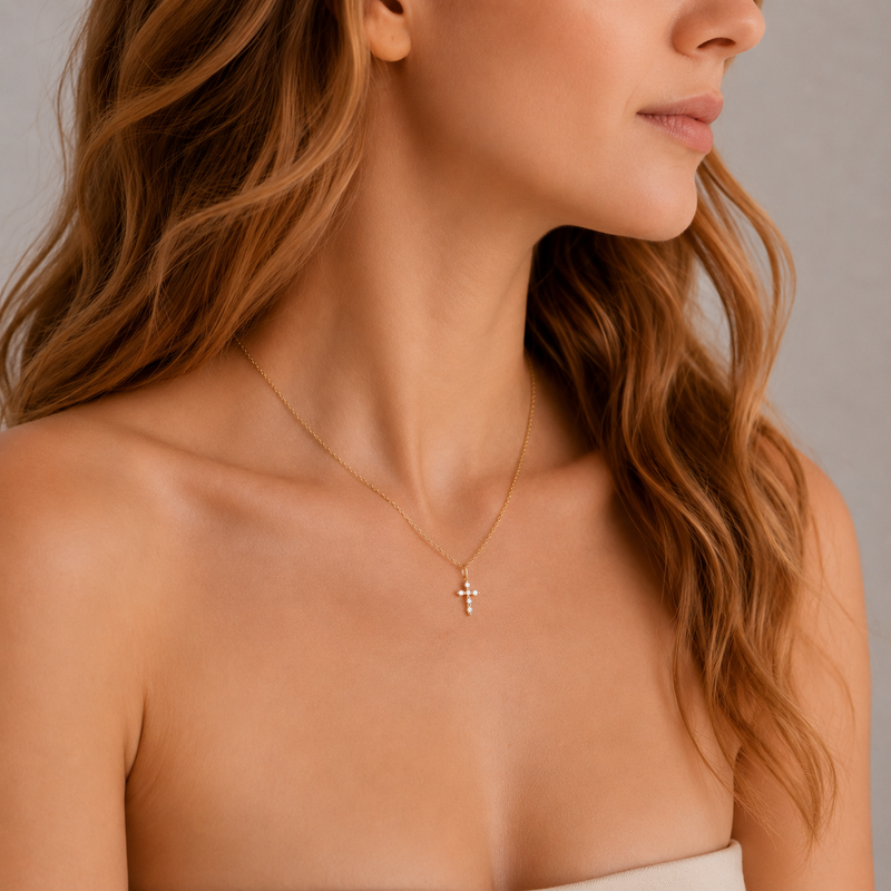 Collar Mini Elegant Cruz Oro
