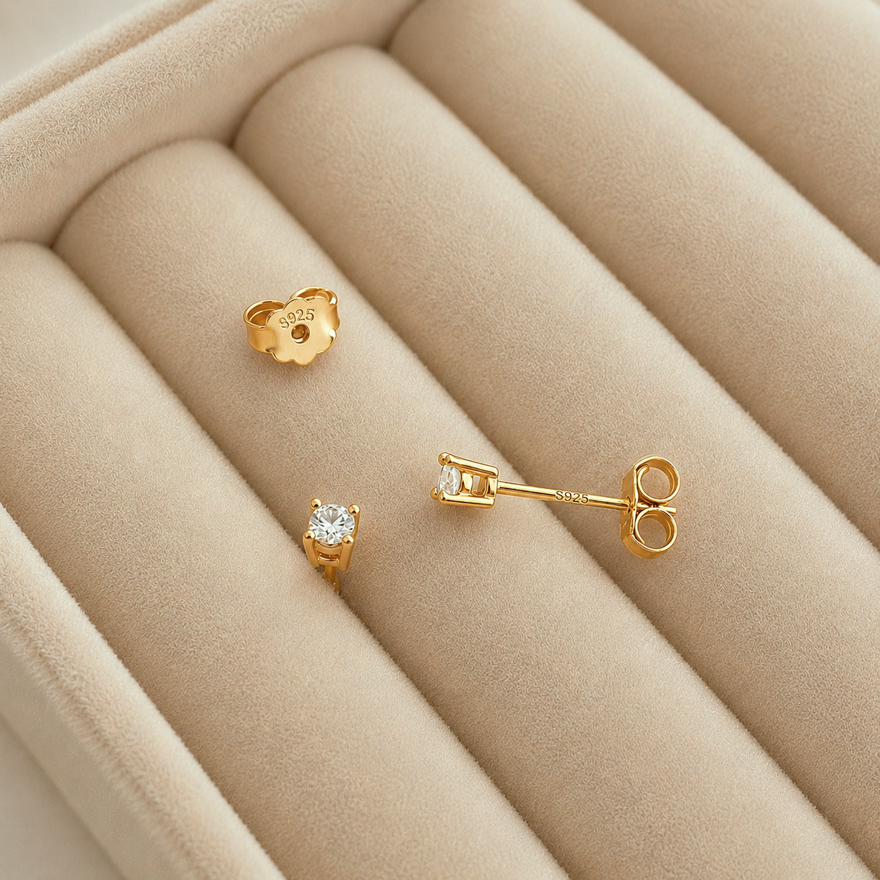 Pendientes Brigitte Oro