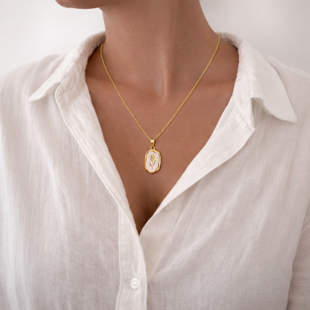 Collar Tulipán Blanco Oro