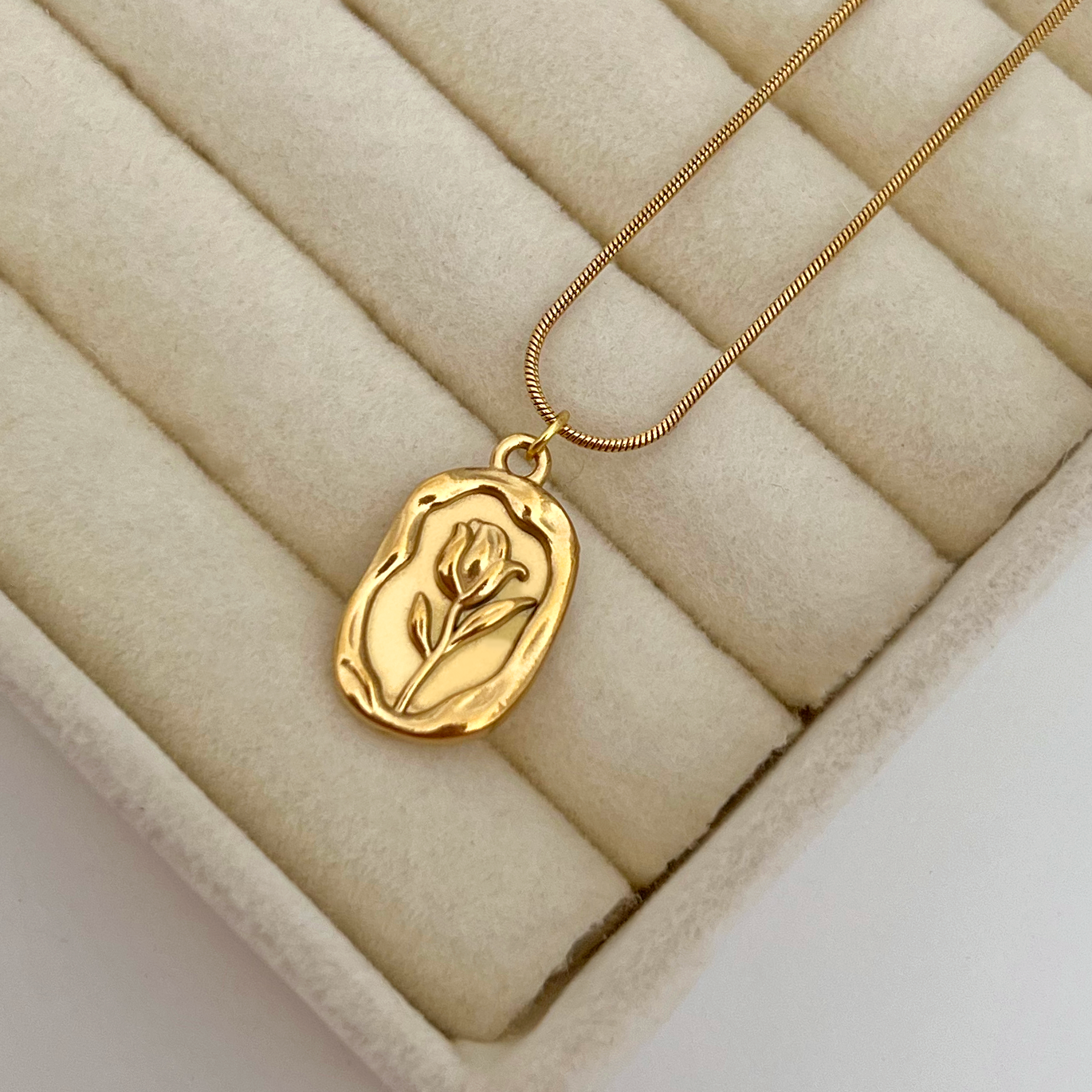 Collar Tulipán Oro