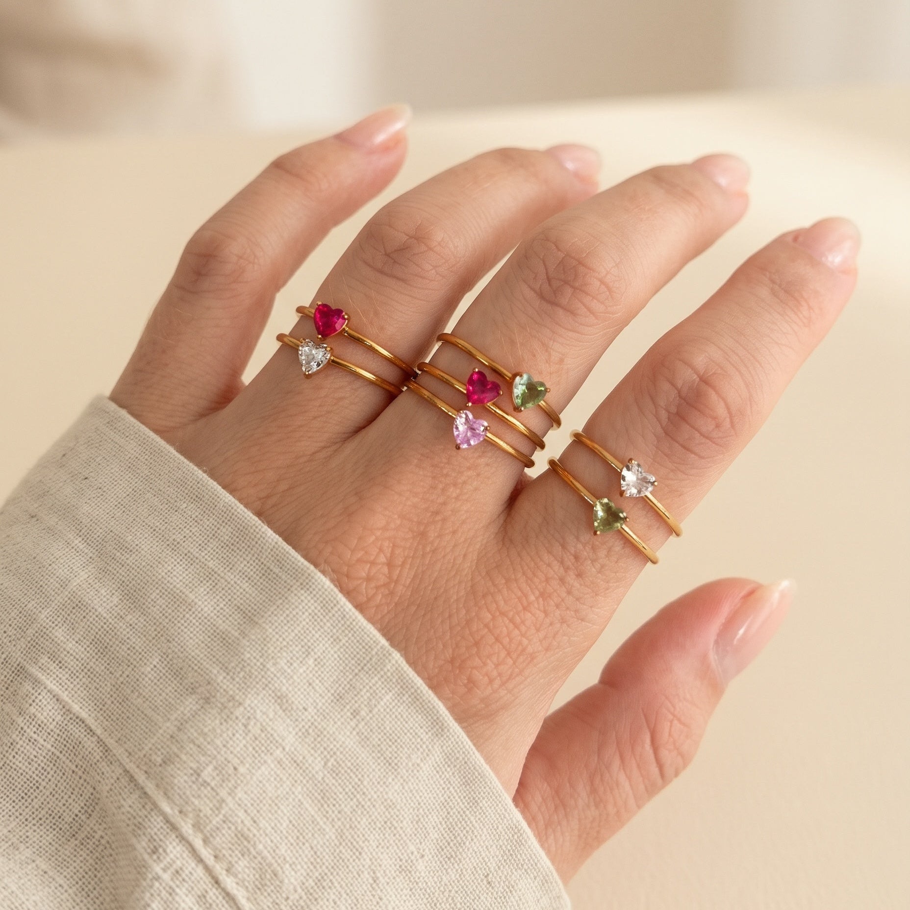 Anillo Mini Corazón Fucsia Oro