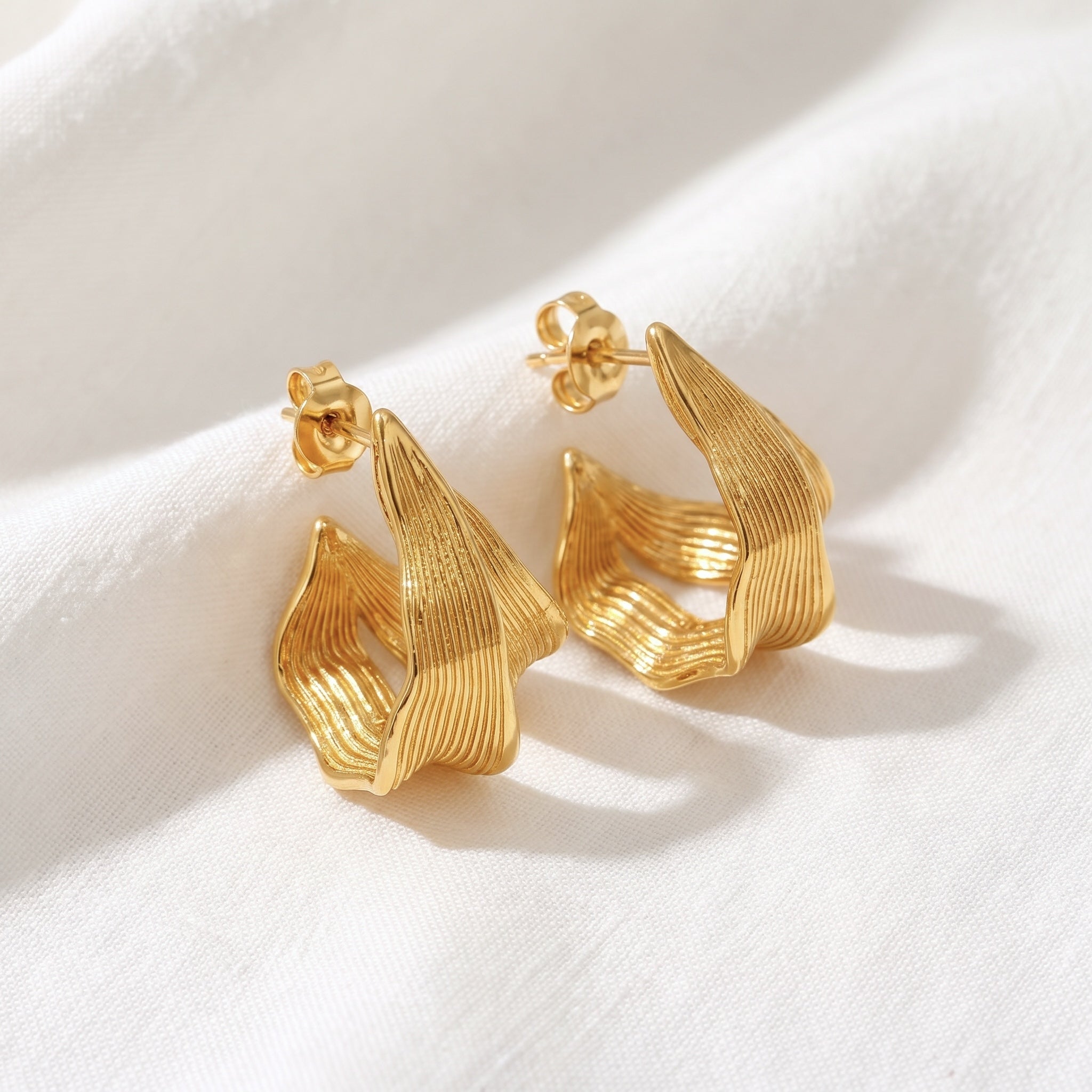 Liliana earrings 