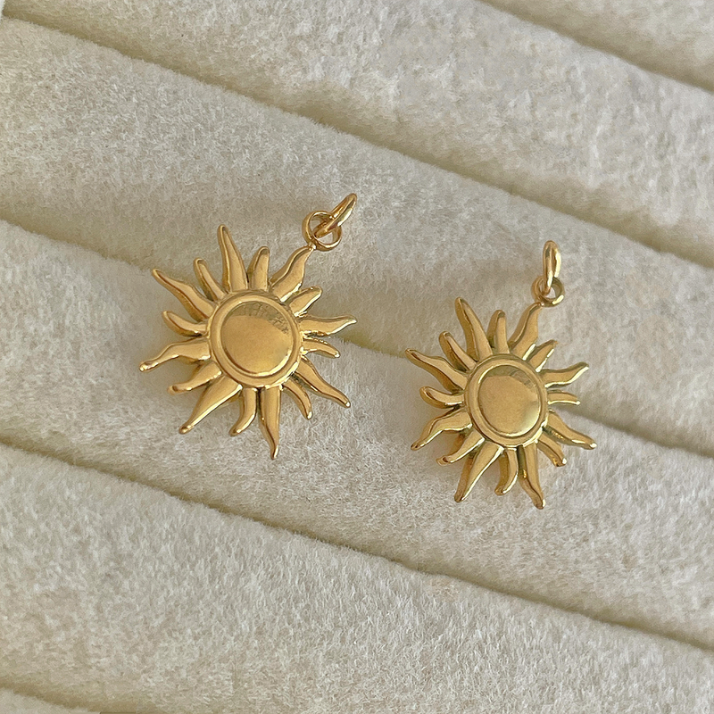 Charm Mini Sole Oro