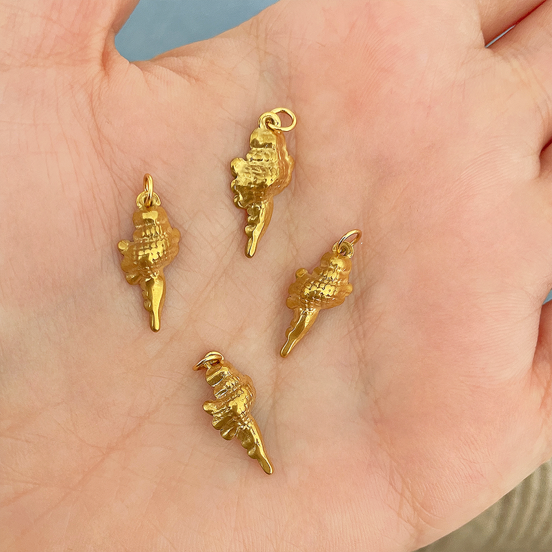 Ciondolo Conchiglia Marina Oro