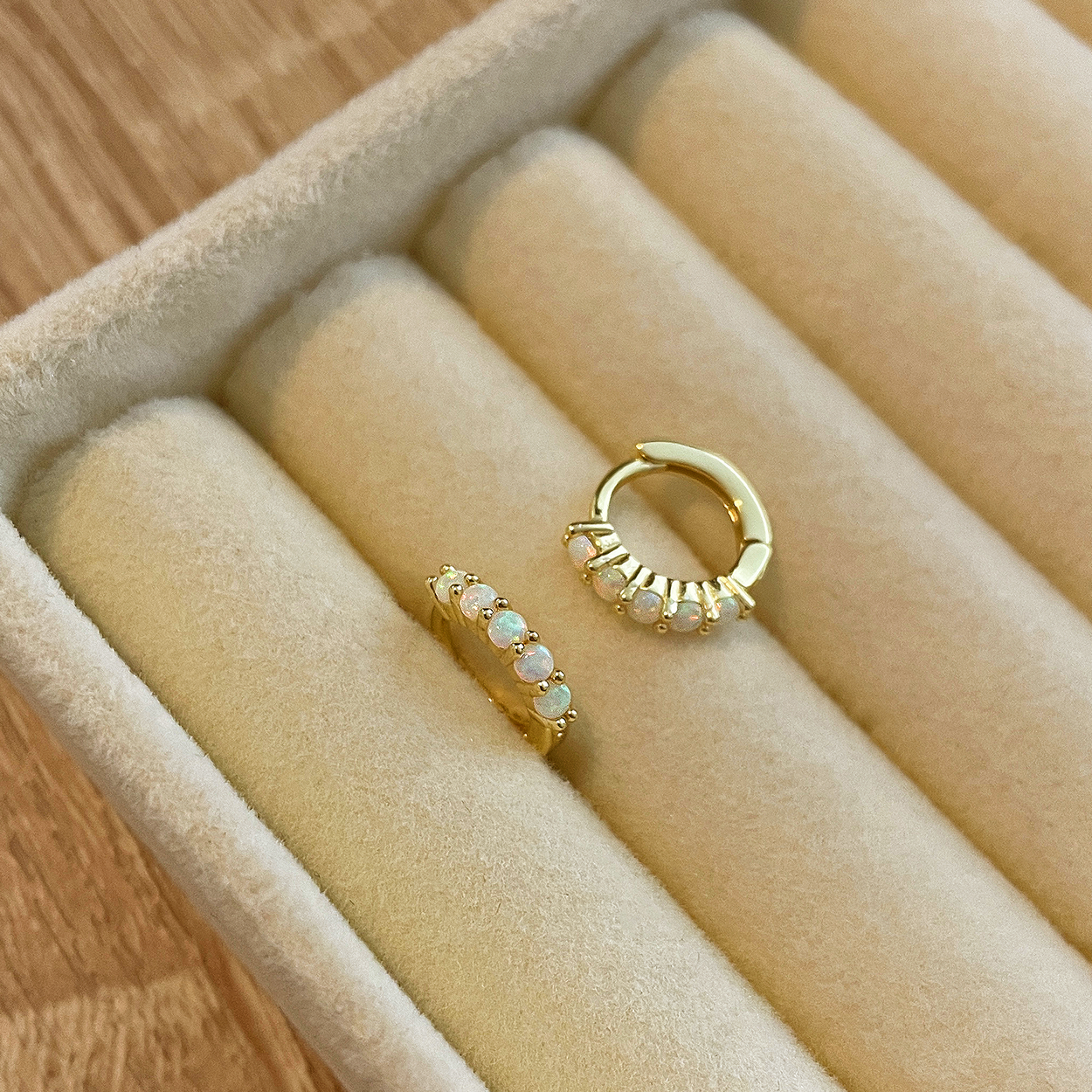 Aros Minis Ópalo Oro