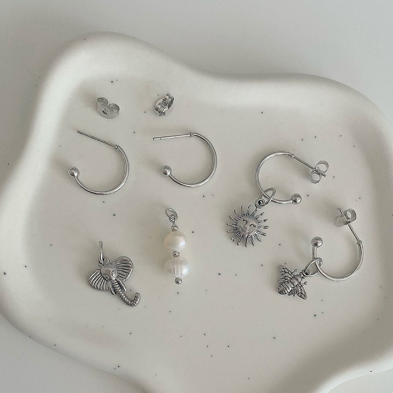 Charm Mini Sun Face Argento