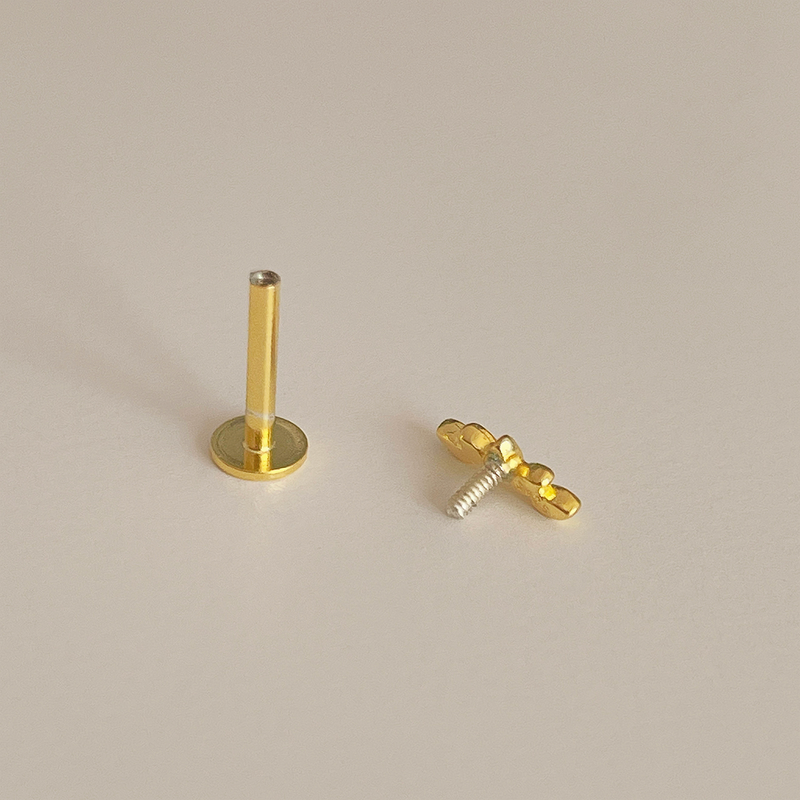 Orecchino Loto Oro