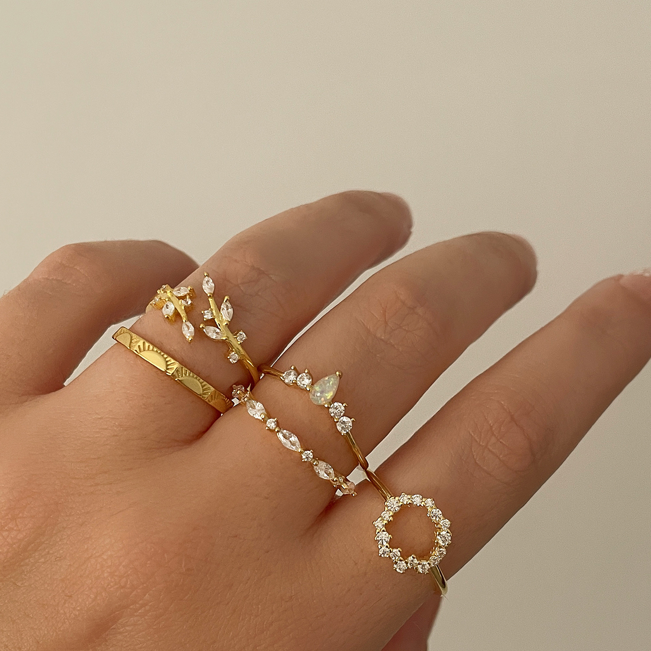 Anillo Ellinor
