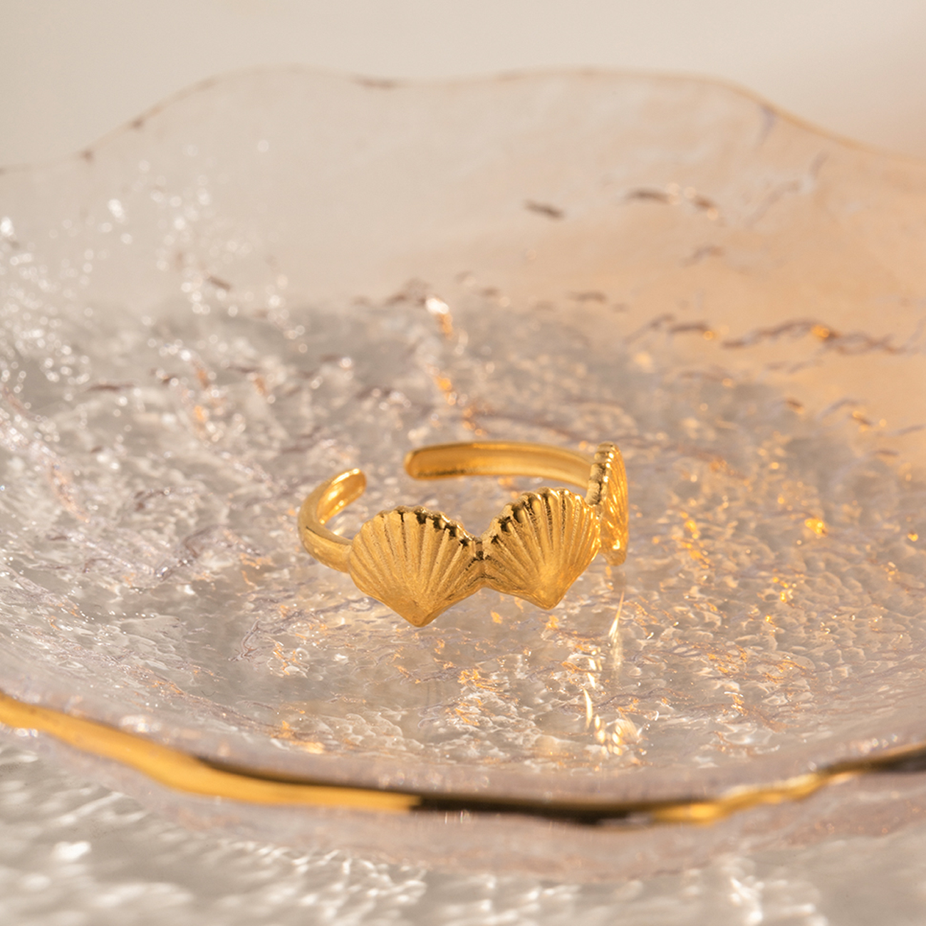 Anillo Golden Shells