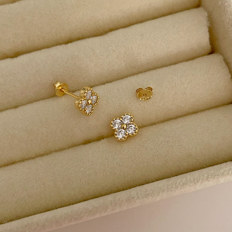 Pendientes Mini Cloris Blanco Oro