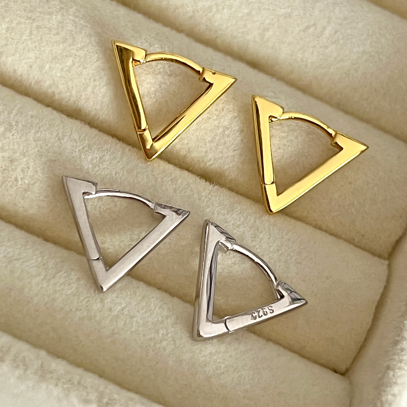 Aros Triángulo Plata