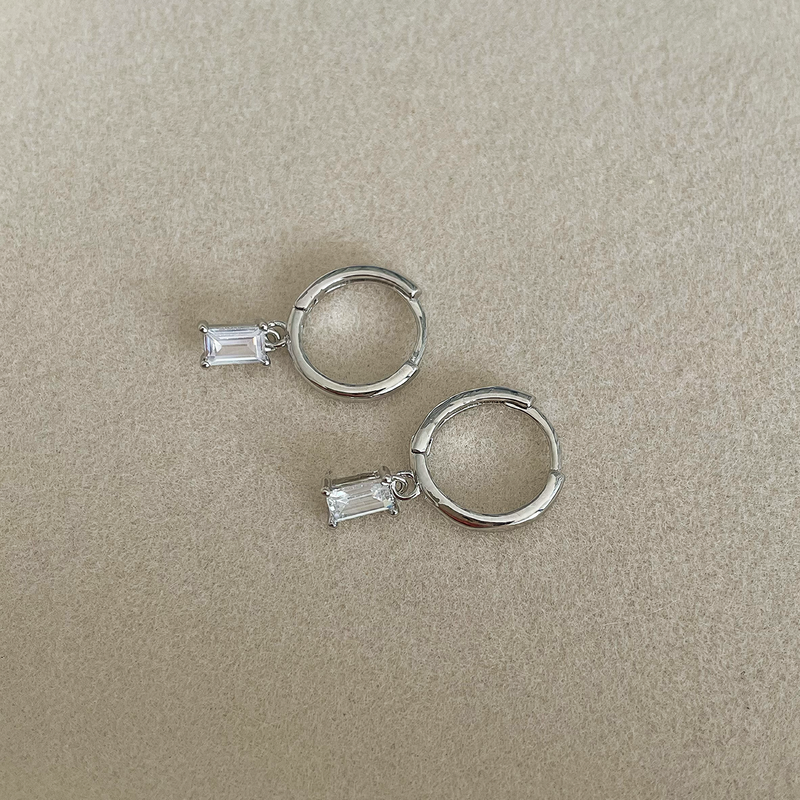 Aros Phoebe Blanco Plata