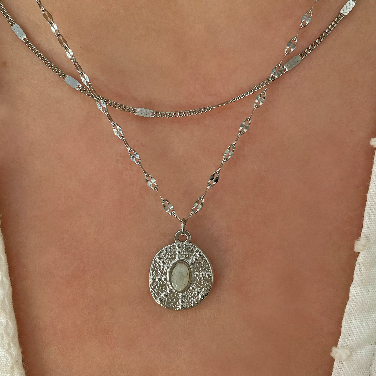 Collar Takira Plata