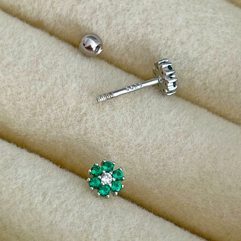 Pendiente Flor Anémona Verde Plata