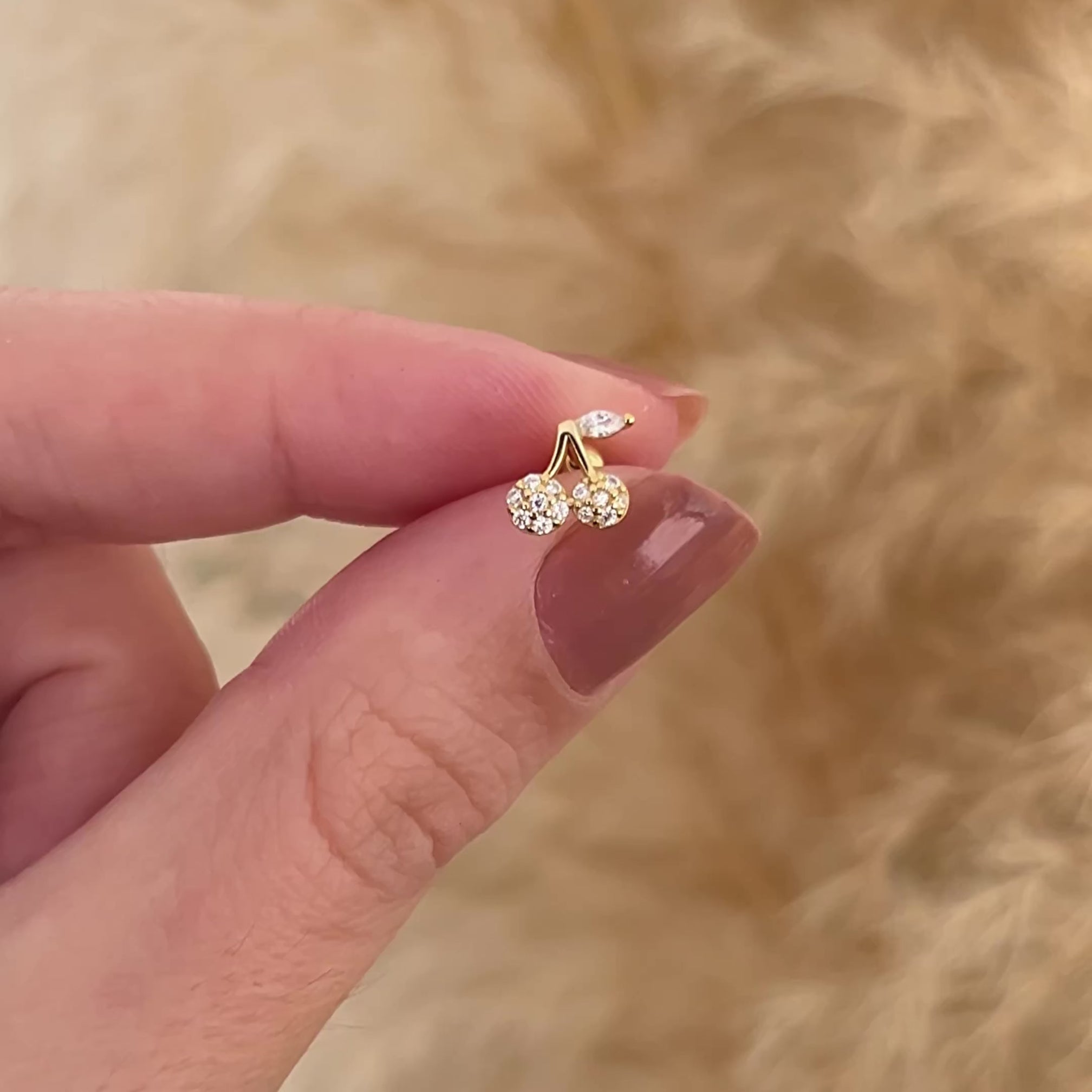 Pendiente Shiny Cherry Oro