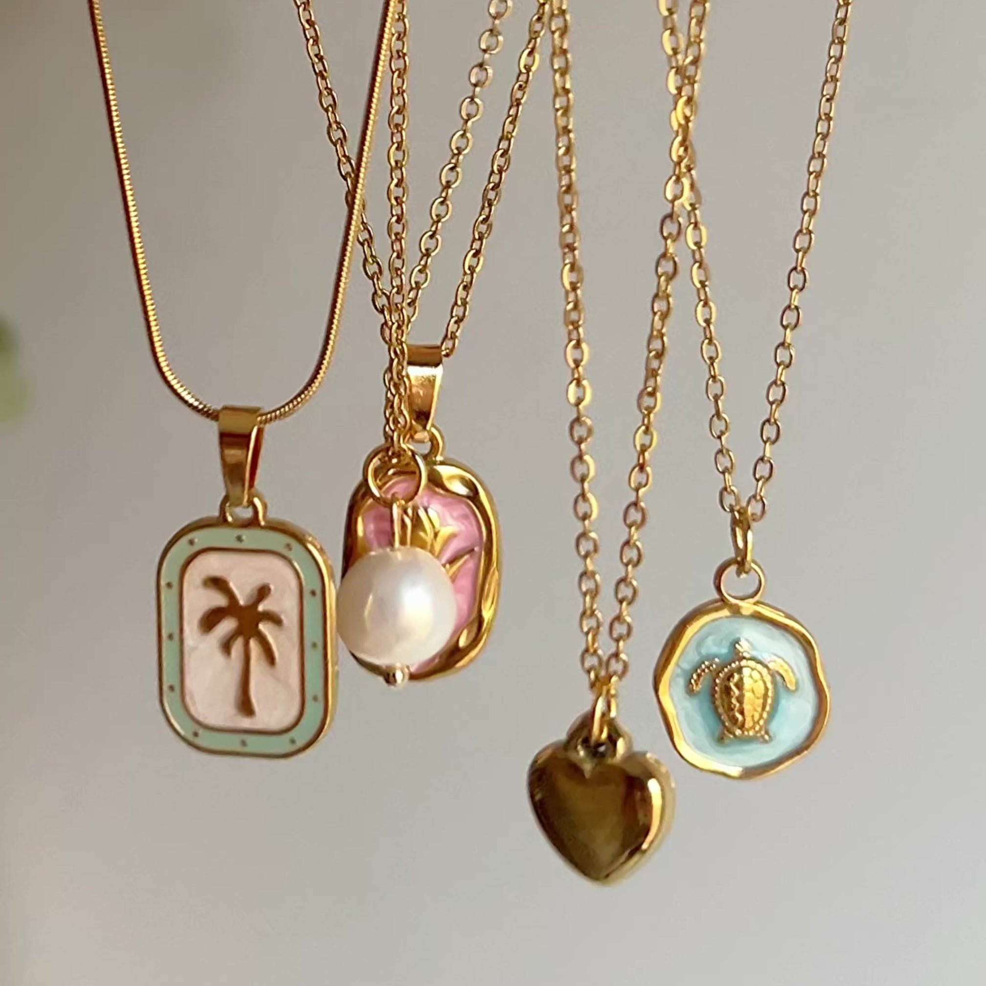 Collar Perla Natural Oro