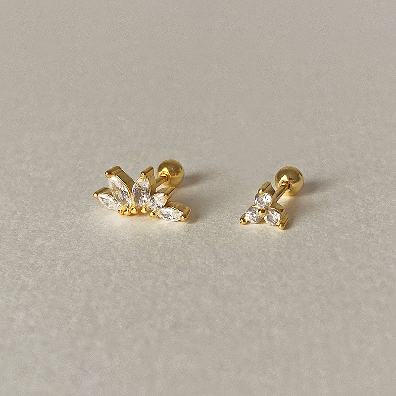 Orecchino Tabi Bianco Oro