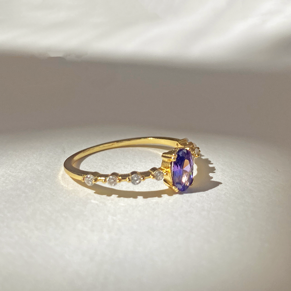 Anillo Zarina Lila