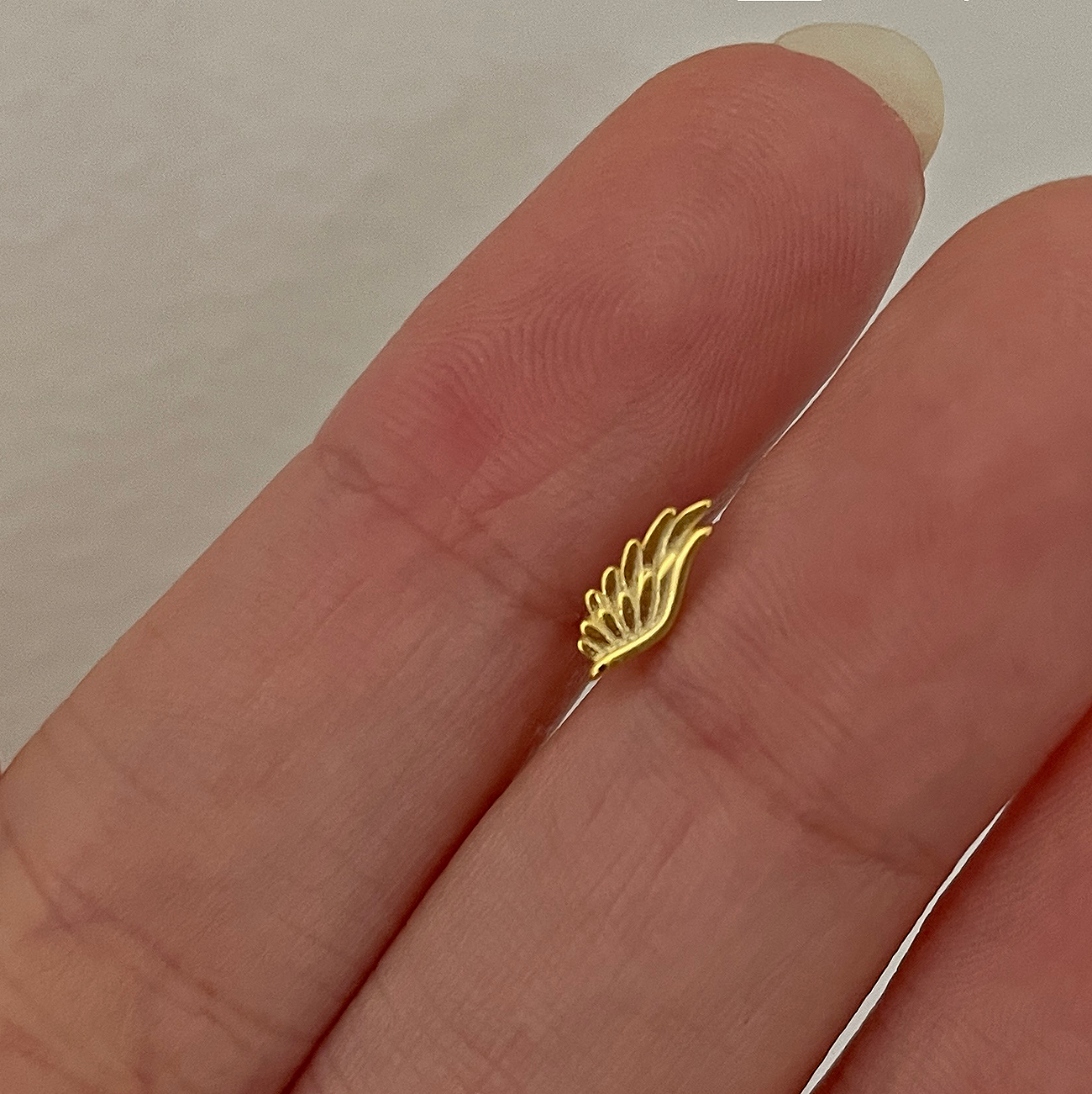 Pendiente Hermes Oro