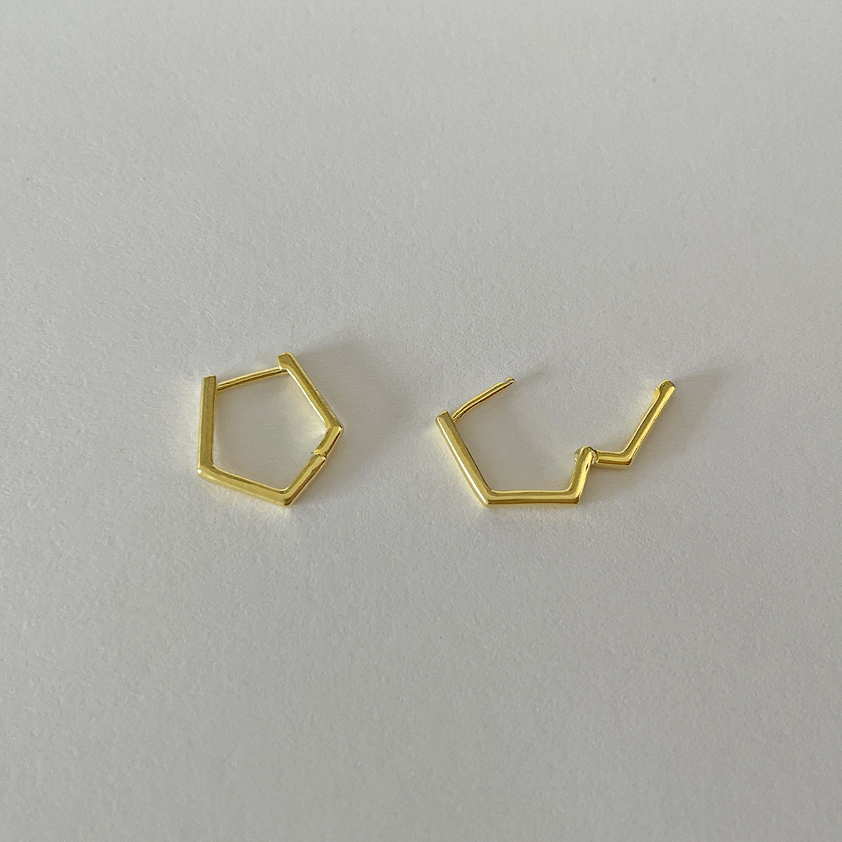 Aros Pentágono Oro