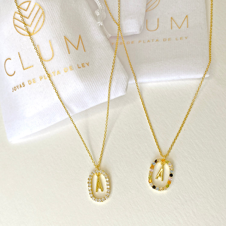 Collar White Spring Inicial Oro