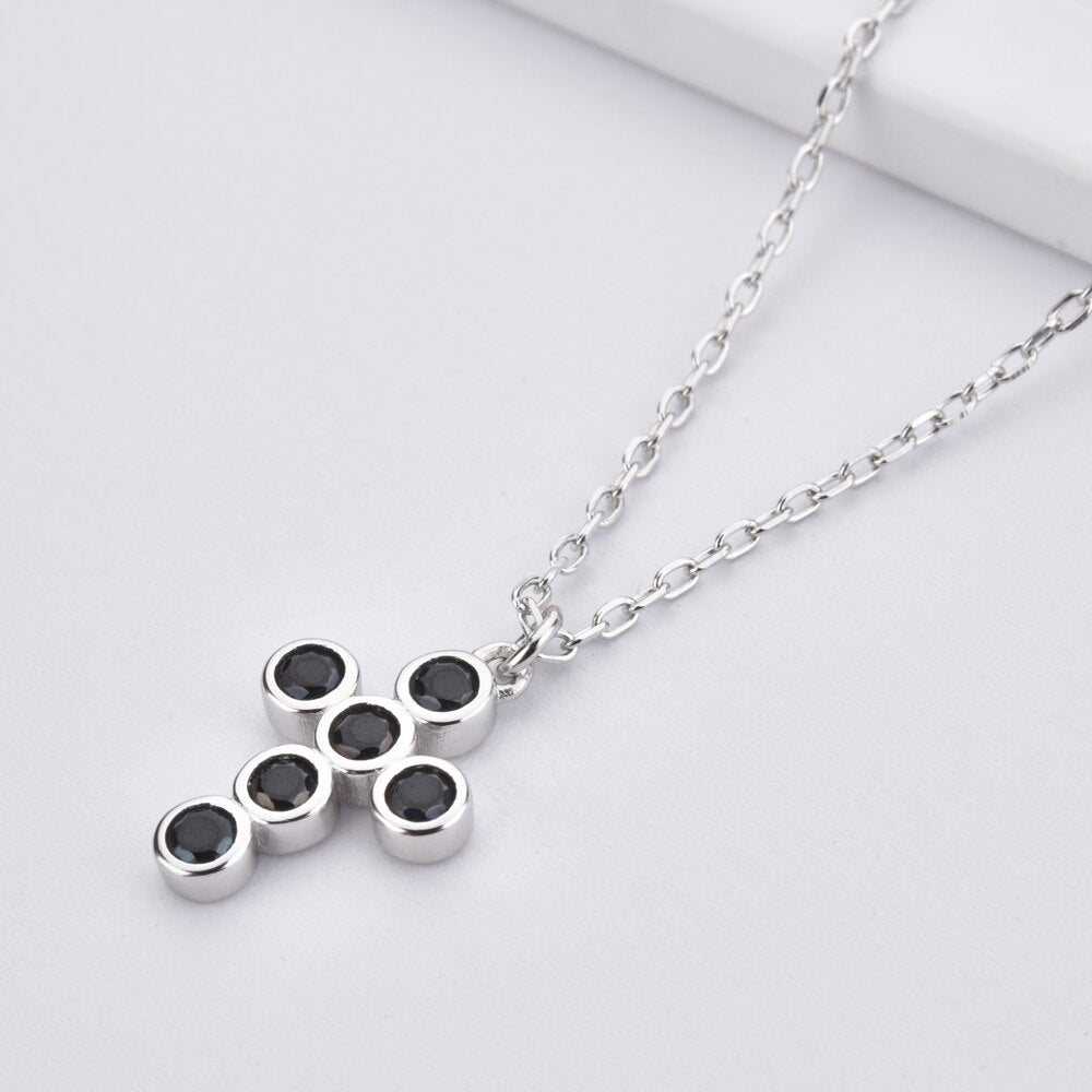 Collar Black Cross Plata