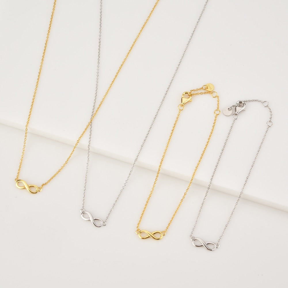 Pulsera Infinito Oro