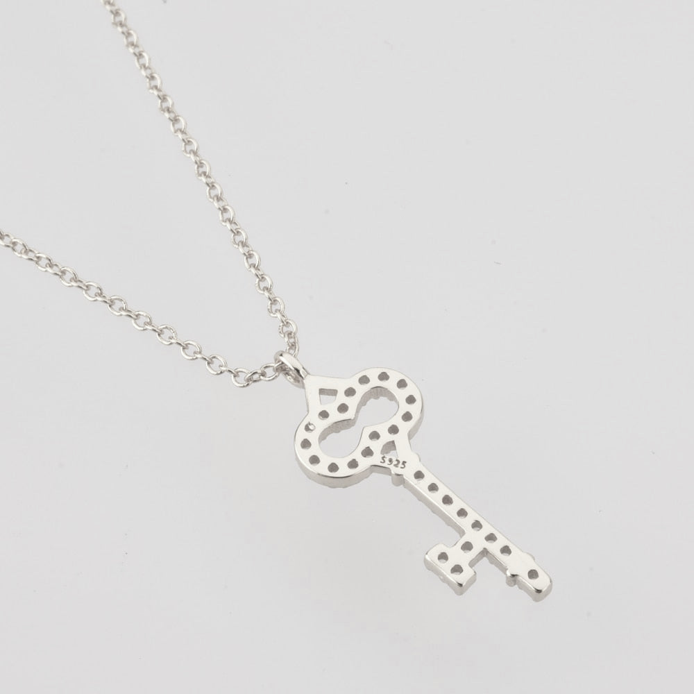 Collar Shiny Key Plata