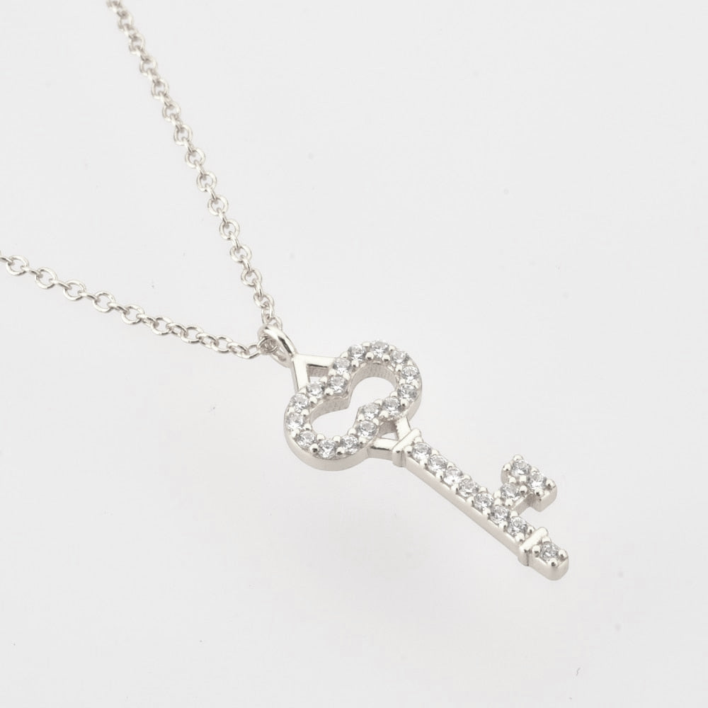 Collar Shiny Key Plata